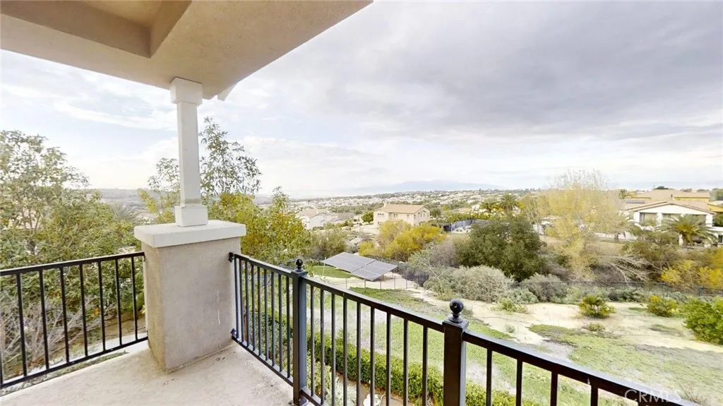 16718 Catalonia Drive, Riverside, California 92504 home-pic-24
