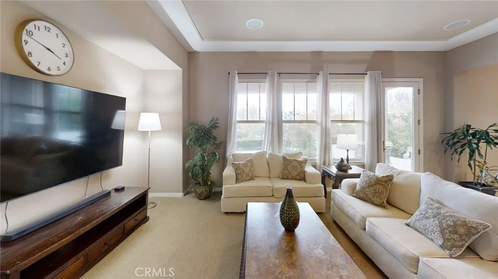 16718 Catalonia Drive, Riverside, California 92504 home-pic-13