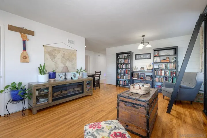 828 Waterloo Ave, El Cajon, California 92019