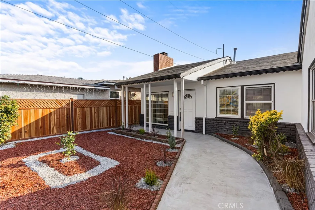 4908 W 109th Street, Inglewood, California 90304 home-pic-18