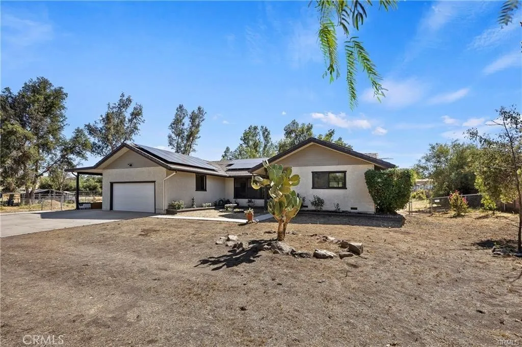 19808 Gustin, Perris, California 92570 home-pic-2