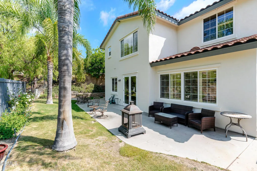 3751 N Hollingsworth Road, Altadena, California 91001 home-pic-38
