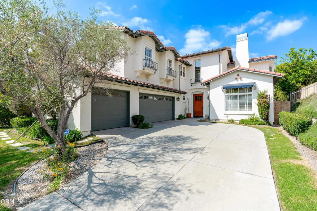 3751 N Hollingsworth Road, Altadena, California 91001 home-pic-3