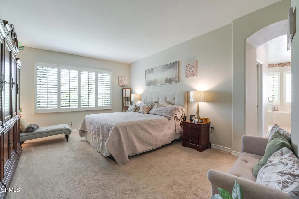 3751 N Hollingsworth Road, Altadena, California 91001 home-pic-22