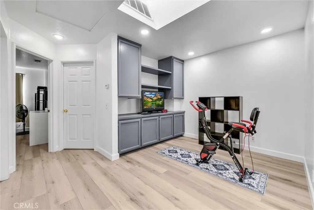 19555 E Cypress Street P, Covina, California 91724 home-pic-15