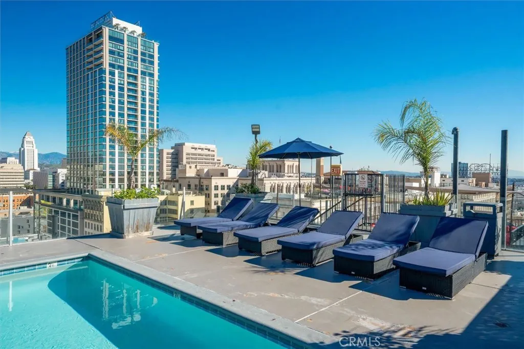 312 W 5th 907, Los Angeles, California 90013 home-pic-25