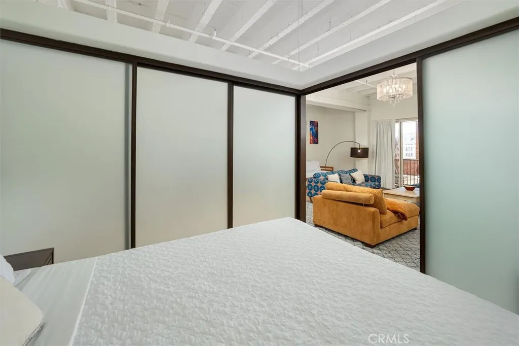 312 W 5th 907, Los Angeles, California 90013 home-pic-16