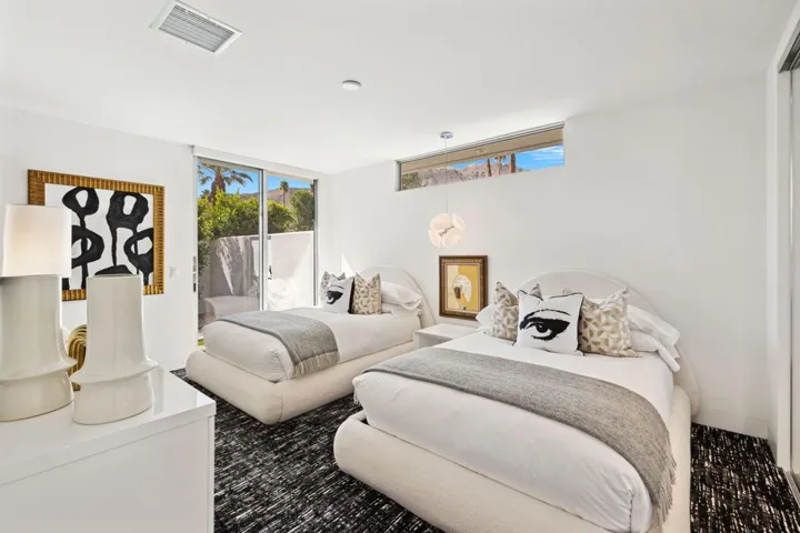 Guest suite (bedroom 3)