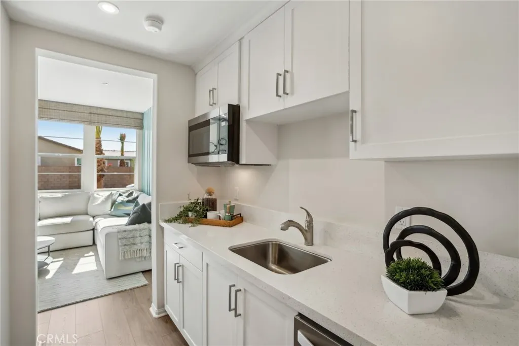126 Via Palermo, Cathedral City, California 92234 home-pic-26