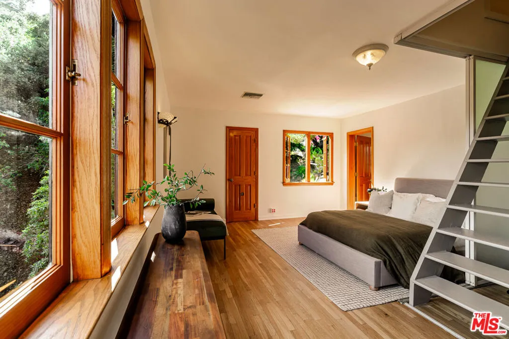 3105 Ledgewood Drive, Los Angeles, California 90068 home-pic-28