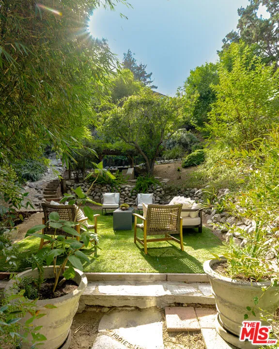 3105 Ledgewood Drive, Los Angeles, California 90068 home-pic-49