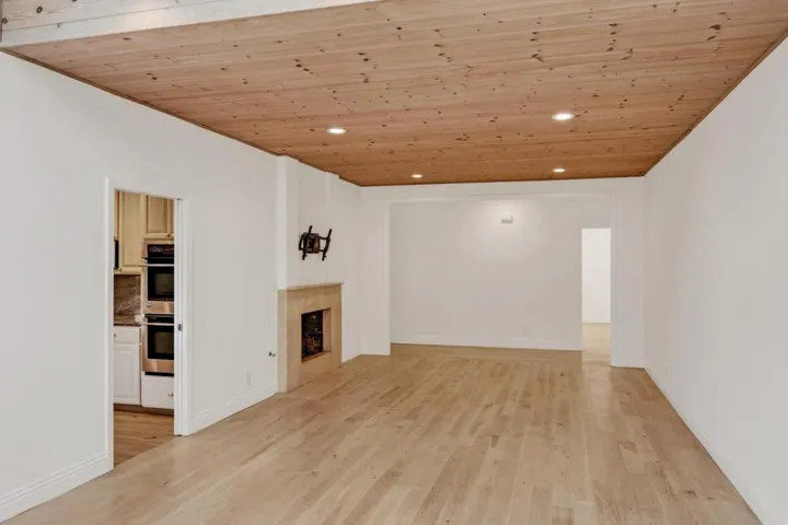860 Monte Rosa Drive, Menlo Park, California 94025