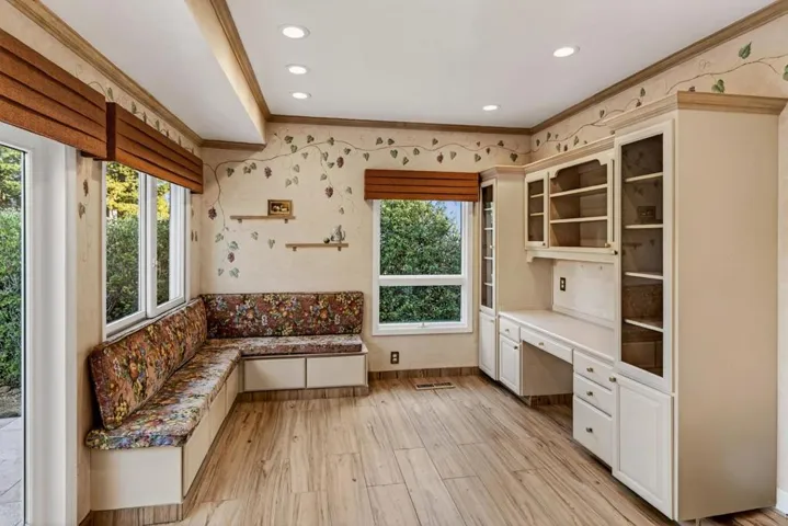 860 Monte Rosa Drive, Menlo Park, California 94025