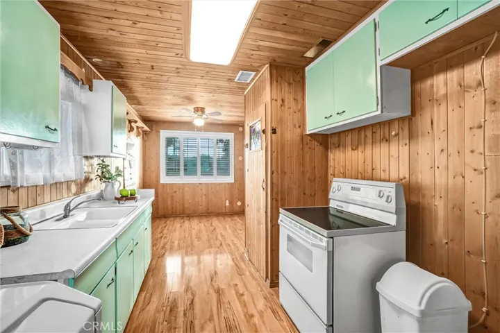 8621 Salish Road, Garden Grove, California 92841