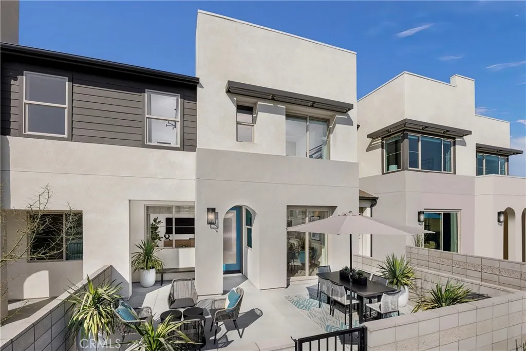 3264 South Agate Paseo, Ontario, California 91761 home-pic-1