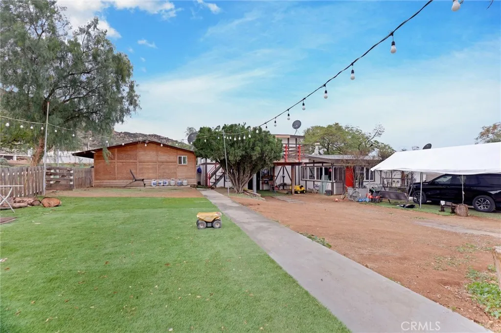 18623 Lawton Boulevard, Perris, California 92570 home-pic-6