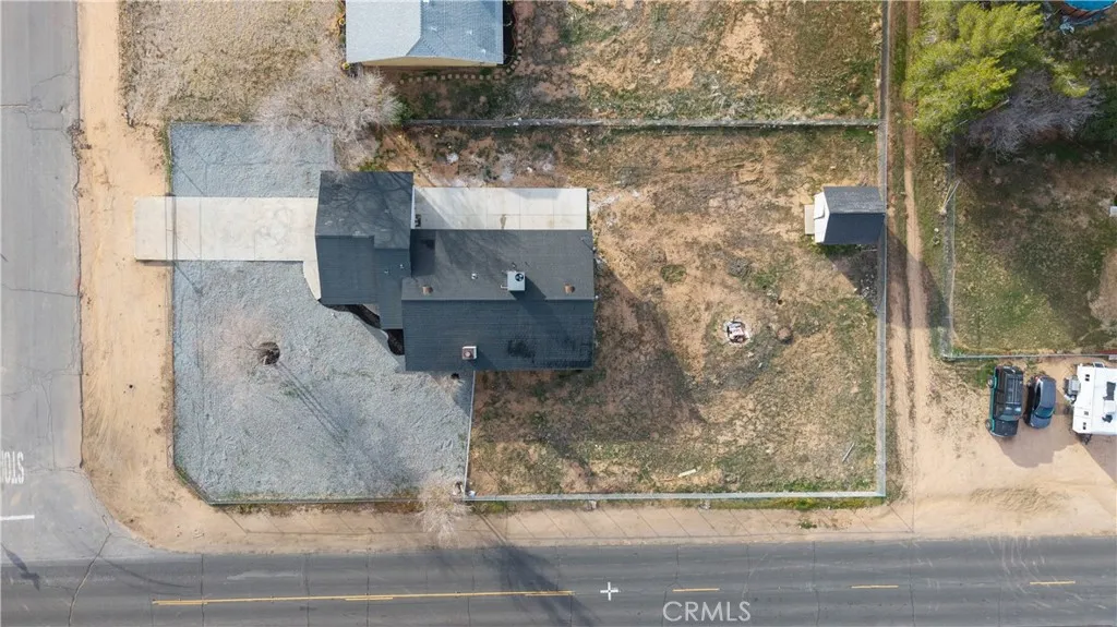 12850 Lakota Rd, Apple Valley, California 92308 home-pic-31