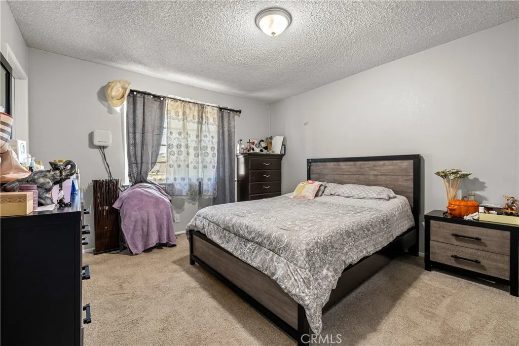 9164 Quincy Avenue, Hesperia, California 92345 home-pic-21