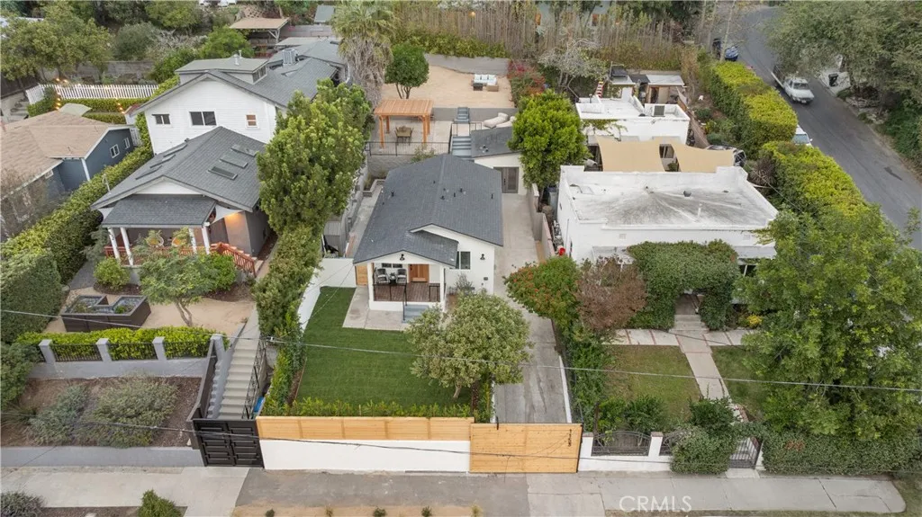 1153 Isabel, Los Angeles, California 90065 home-pic-32