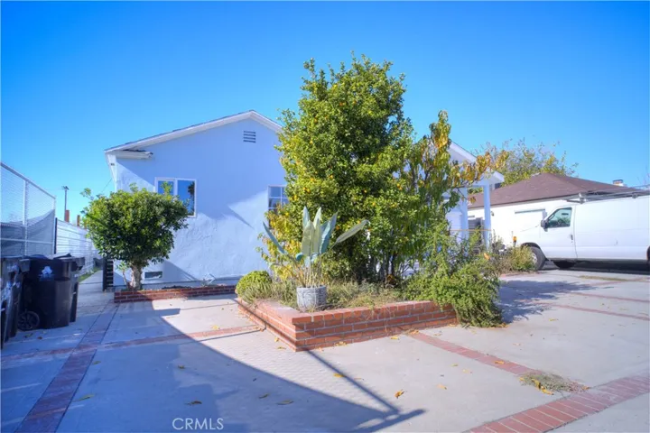 6409 Camellia, North Hollywood, California 91606