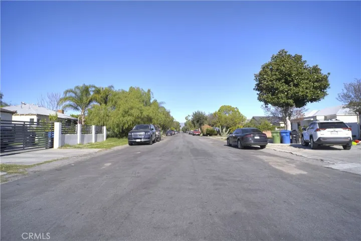 6409 Camellia, North Hollywood, California 91606