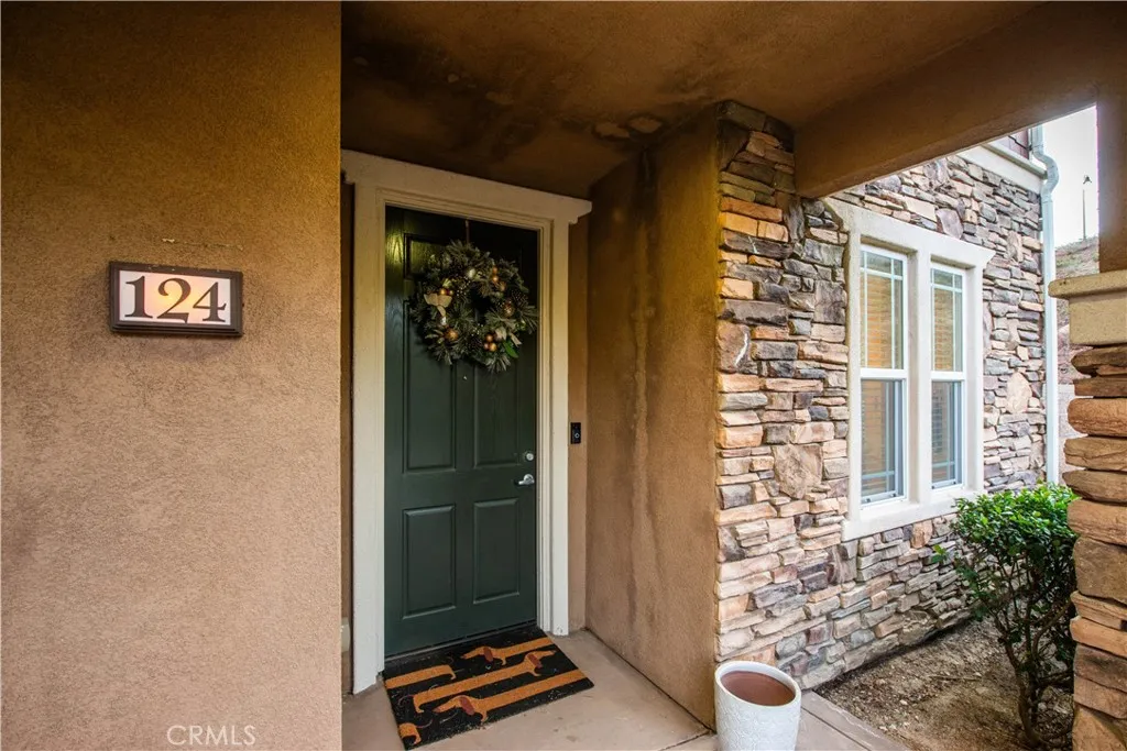 16479 W Nicklaus 124, Sylmar, California 91342 home-pic-3