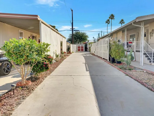 01-73549 Algonquin Pl-1