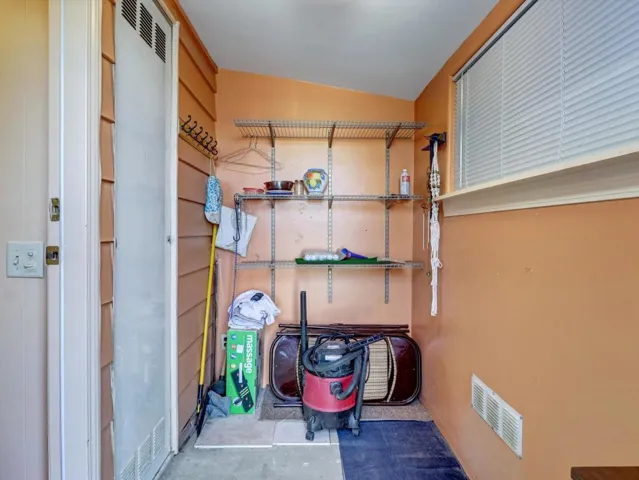 54-73549 Algonquin Pl-54