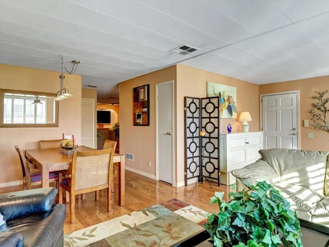 33-73549 Algonquin Pl-33