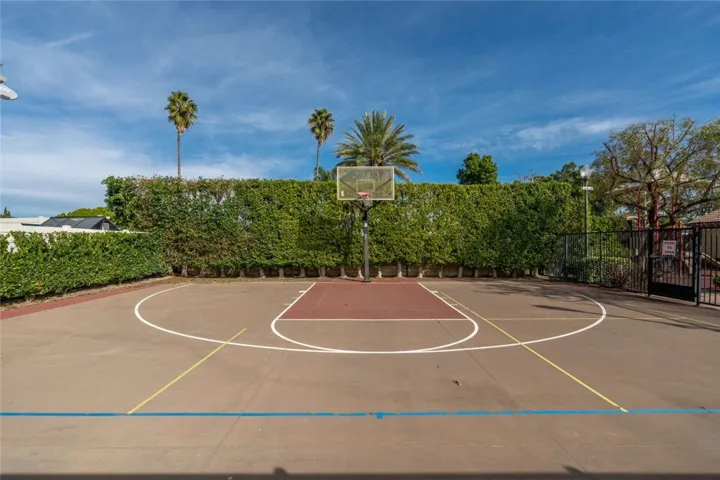 9562 Sundance Street, Pacoima, California 91331