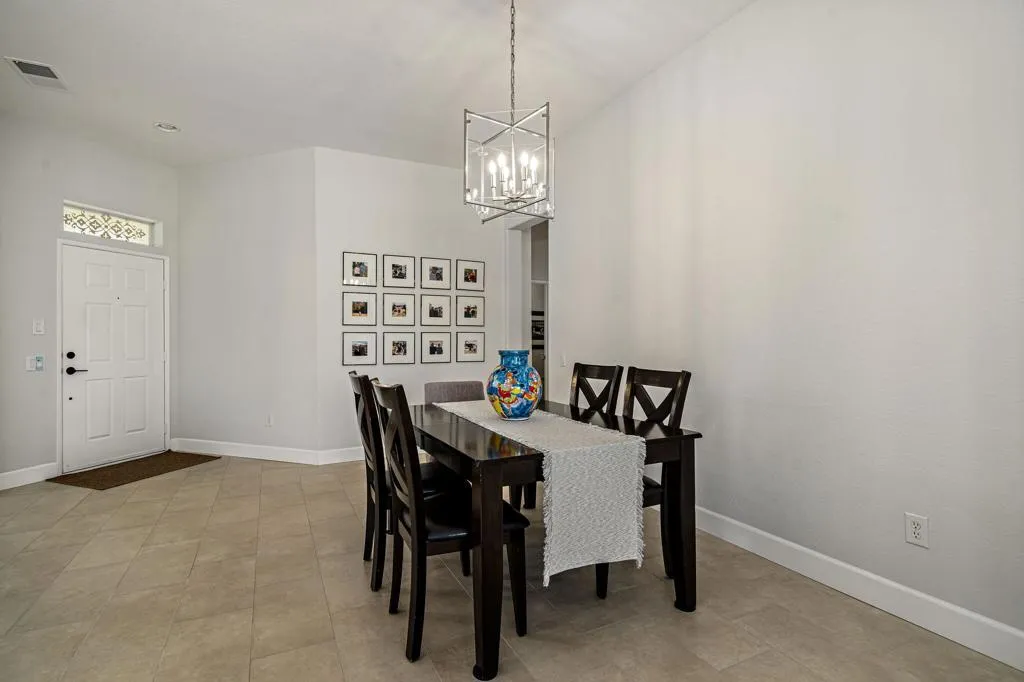 80418 Portobello Drive, Indio, California 92201 home-pic-7