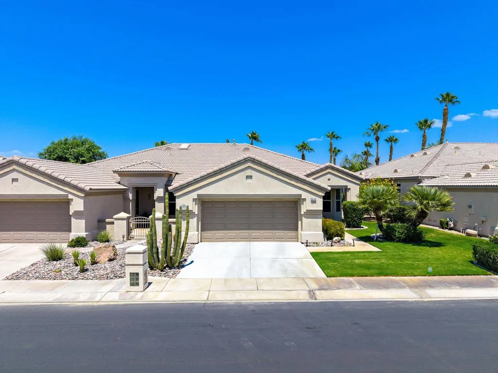 80418 Portobello Drive, Indio, California 92201 home-pic-1