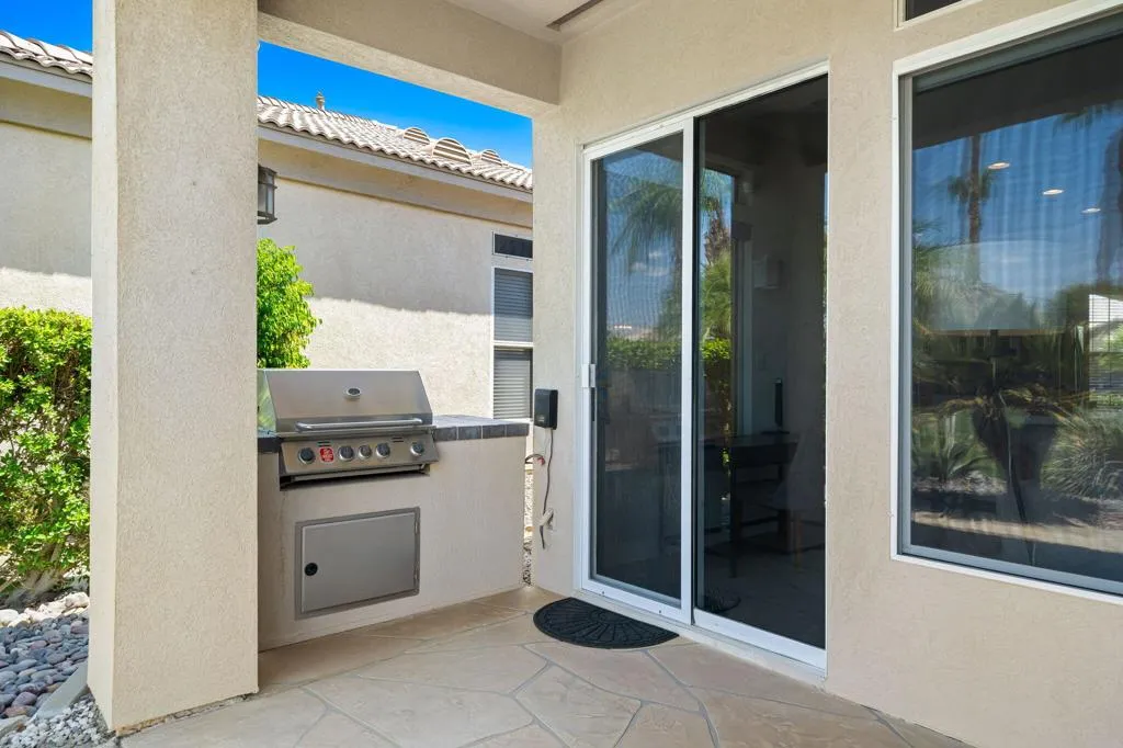 80418 Portobello Drive, Indio, California 92201 home-pic-28