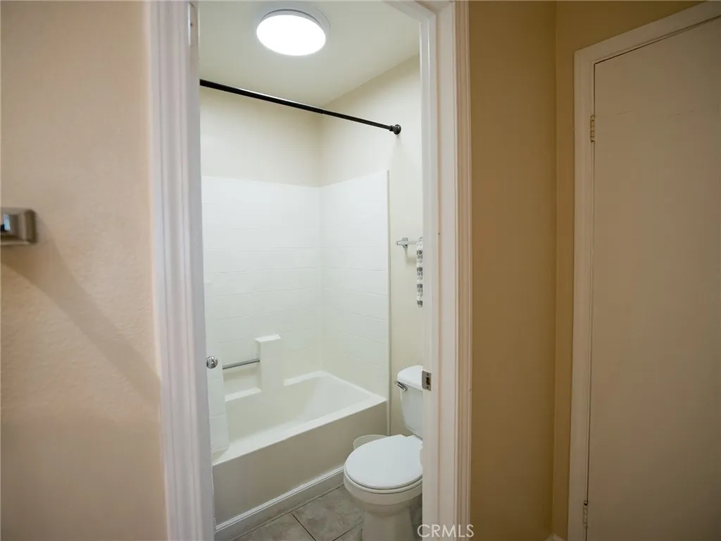28496 Lucca Court, Lake Forest, California 92679 home-pic-11