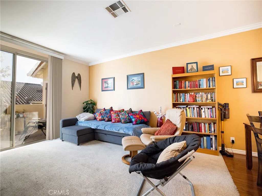 28496 Lucca Court, Lake Forest, California 92679 home-pic-3