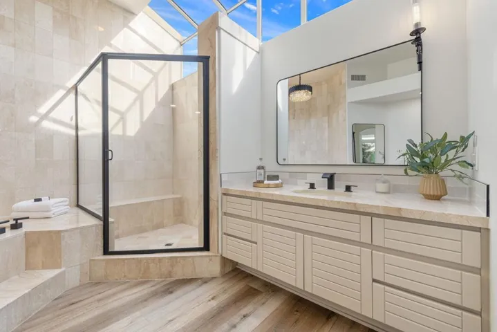 Primary bath (4)