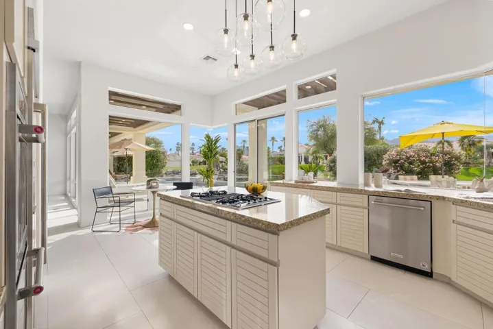 Kitchen Island view