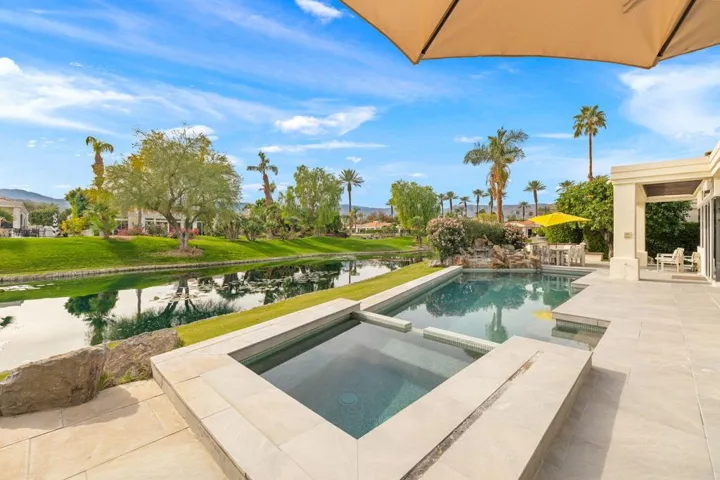 Backyard pool spa pond (2)