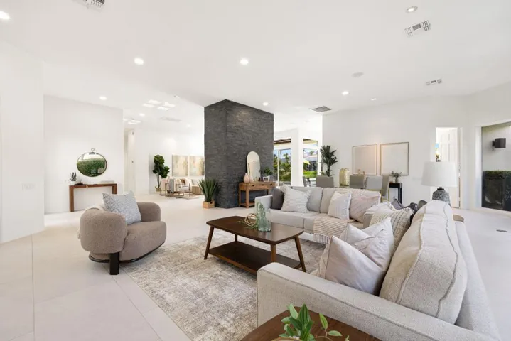 Living to Dining to Family room