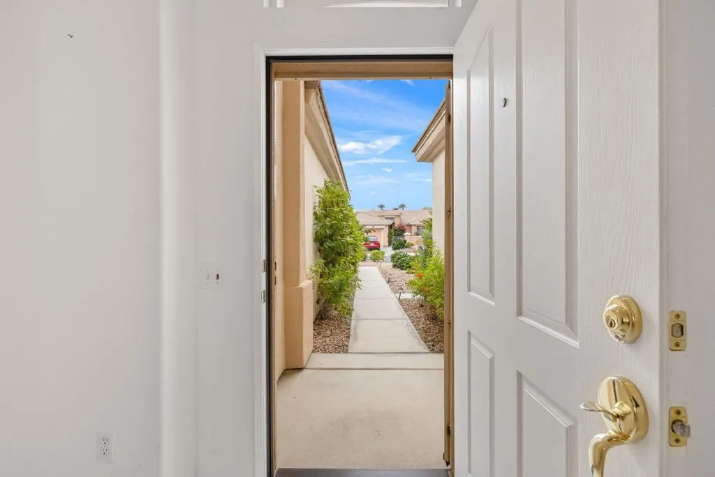 78872 Canyon Vista, Palm Desert, California 92211 home-pic-6