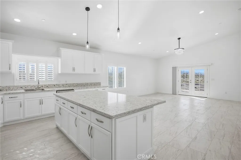 11788 Buckwheat, Pinon Hills, California 92371 home-pic-7