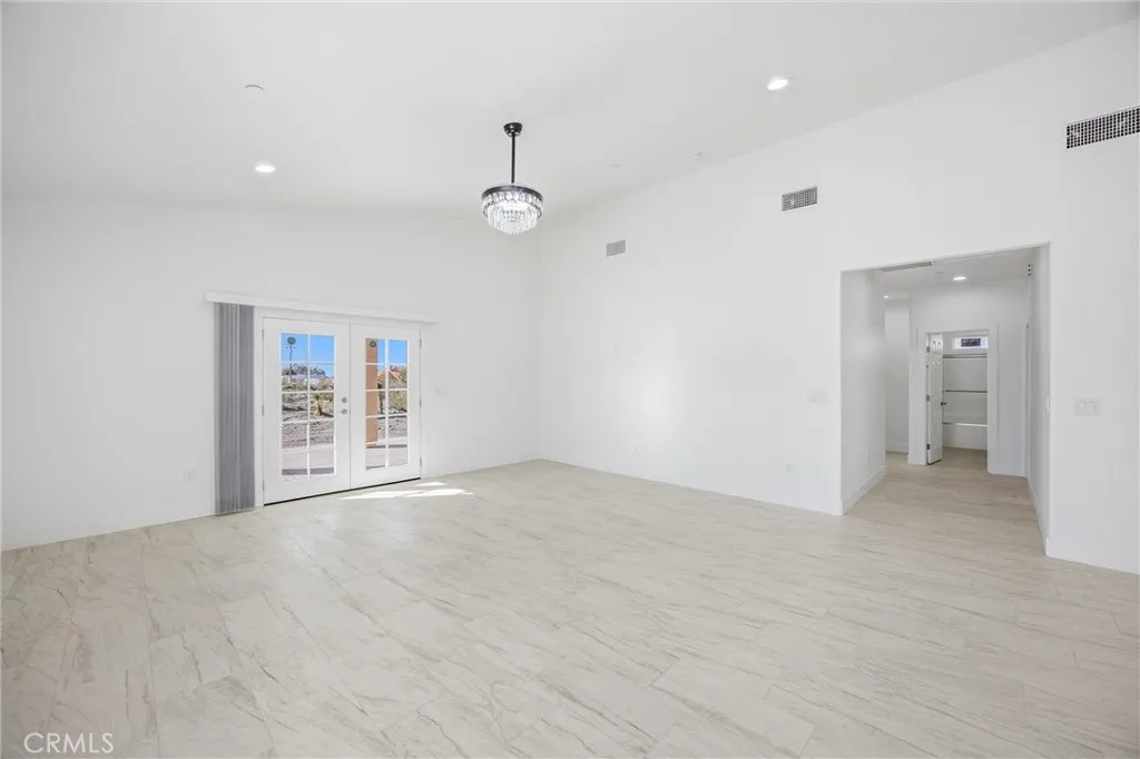 11788 Buckwheat, Pinon Hills, California 92371 home-pic-16