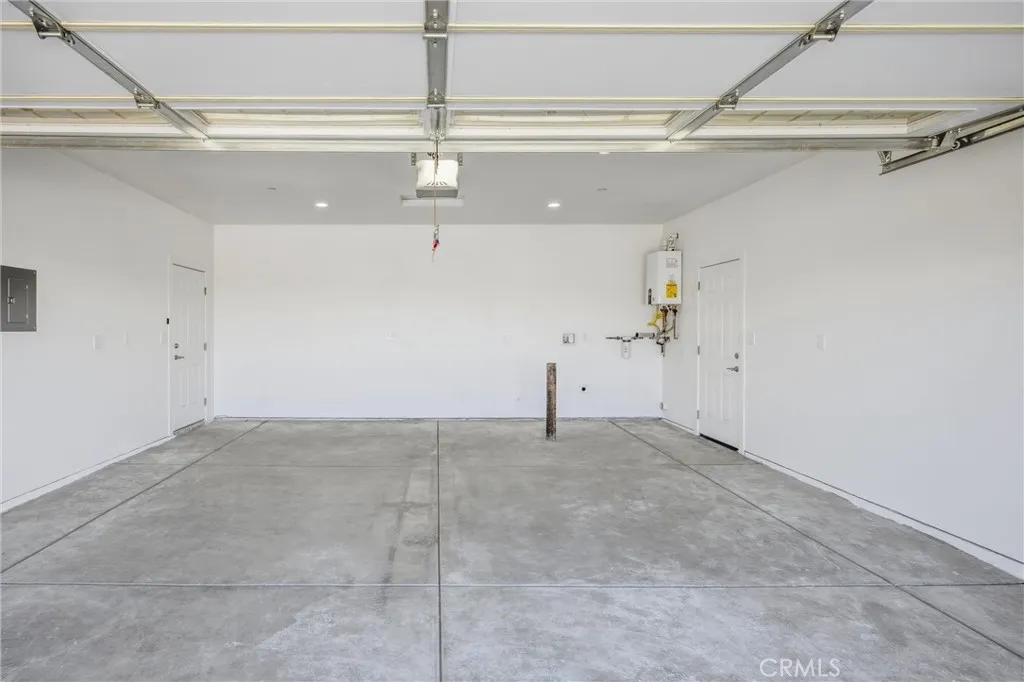 11788 Buckwheat, Pinon Hills, California 92371 home-pic-31