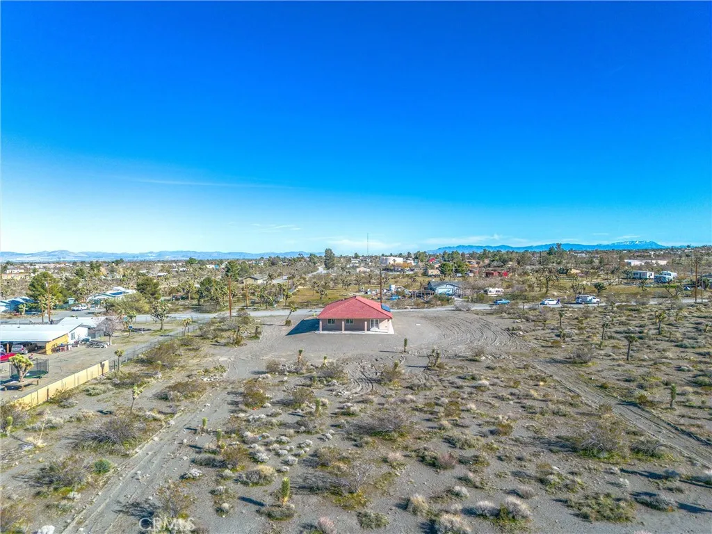 11788 Buckwheat, Pinon Hills, California 92371 home-pic-55
