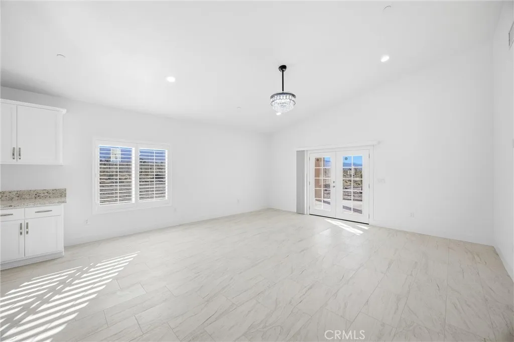 11788 Buckwheat, Pinon Hills, California 92371 home-pic-15