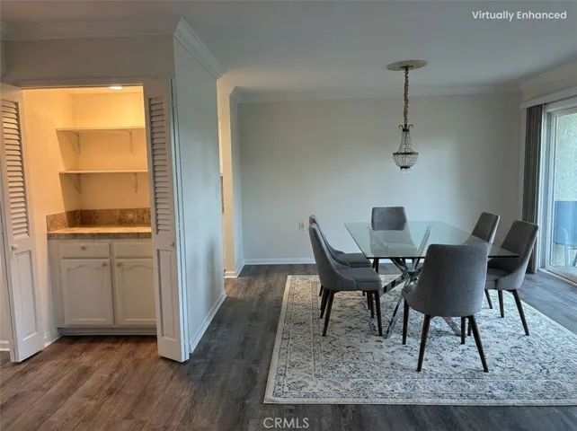 Virtually Staged Dining Room/area