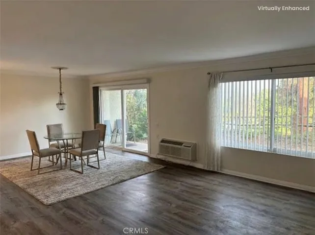 Virtually Staged Dining Room/area