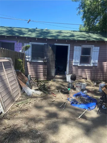 12116 S Willowbrook, Compton, California 90222
