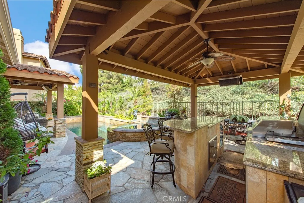 23072 Bouquet Canyon, Mission Viejo, California 92692 home-pic-4