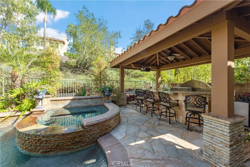 23072 Bouquet Canyon, Mission Viejo, California 92692 home-pic-9
